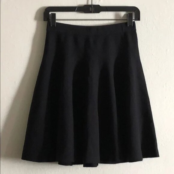 New Jonathan Simkhai fit and flare A-line circle tutu knit minimalist mini skirt - Picture 2 of 8